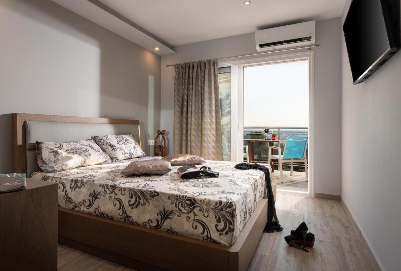 Sunset Studios - Suites With Seaview & Back Side Apartements Toroni Buitenkant foto