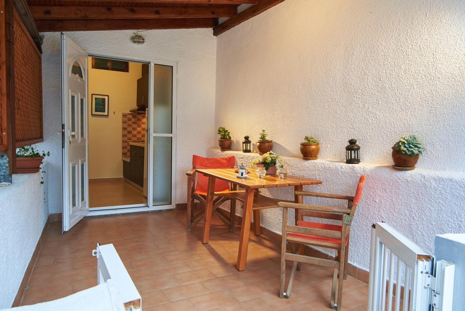 Sunset Studios - Suites With Seaview & Back Side Apartements Toroni Buitenkant foto